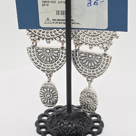 New! LUCKY BRAND Daring Earrings Concentric Disc Silver Tone Dangle Drop 3.25" - Picture 6 of 8